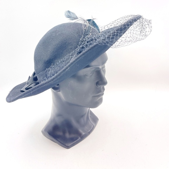 Vintage Michael Howard Hat 100% Wool USA Black Netting Feather Bow Classic OSFM - Picture 1 of 10